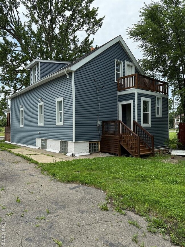 8857 Charlevoix St in Detroit, MI - Building Photo - Building Photo