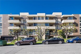 1305 N Columbus Ave, Unit 103 in Glendale, CA - Building Photo