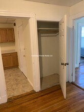 130 Talbot Ave, Unit 3 in Boston, MA - Foto de edificio - Building Photo