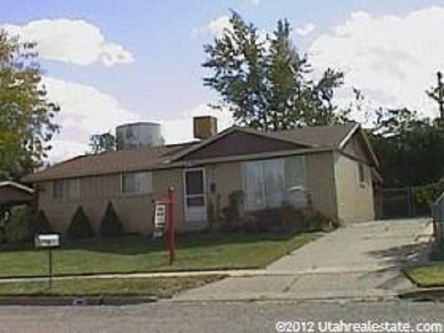 561 W 5275 S in Riverdale, UT - Building Photo