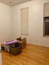 1102 N Ashland Ave in Chicago, IL - Building Photo - Building Photo
