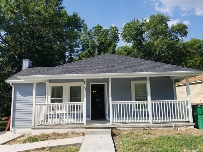 property at 2522 Pitts Dr