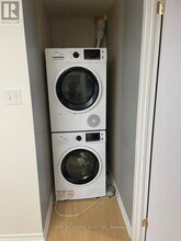 102 Church St S in Richmond Hill, ON - Building Photo - Building Photo