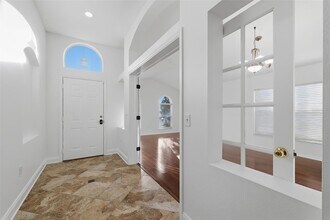 4527 Clarkwood Ct in Land O Lakes, FL - Foto de edificio - Building Photo