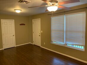 215 Bethel Church Rd in St. Clair, MO - Building Photo - Building Photo
