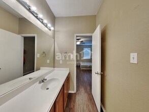 8608 Rainy Lake Dr in Fort Worth, TX - Building Photo - Building Photo