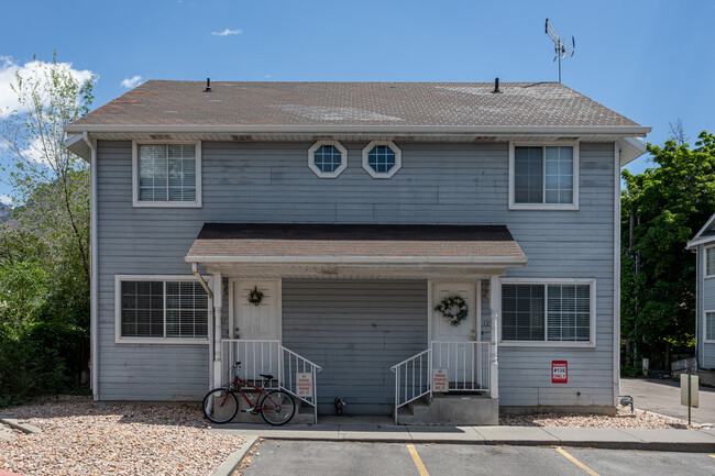 Mountain Wood Apartments in Provo, UT - Building Photo - Building Photo