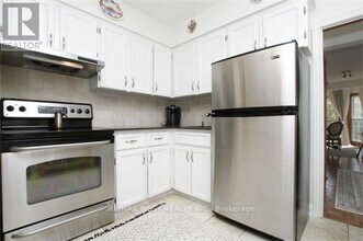 730 Logan Ave in Toronto, ON - Building Photo - Building Photo