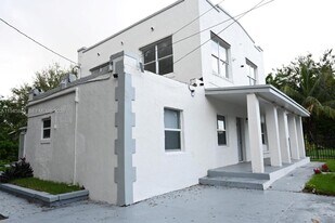 7545 NW 3rd Ave in Miami, FL - Building Photo