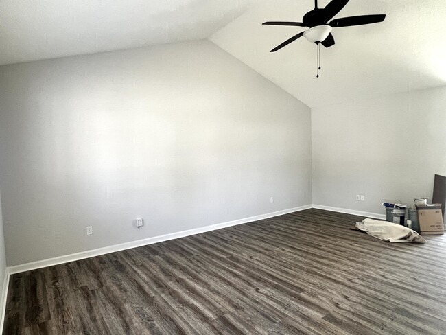 4111 Glenshire Way in Greensboro, NC - Building Photo - Building Photo