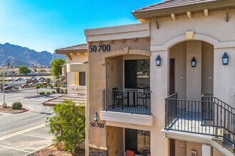 50700 Santa Rosa Plz in La Quinta, CA - Building Photo - Building Photo