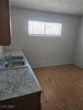622 W McWilliams Ave in Las Vegas, NV - Building Photo - Building Photo