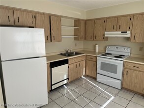 7416 Valencia Rd in Sebring, FL - Foto de edificio - Building Photo