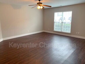 1121 Maple Tree Ln in Chattanooga, TN - Building Photo - Building Photo