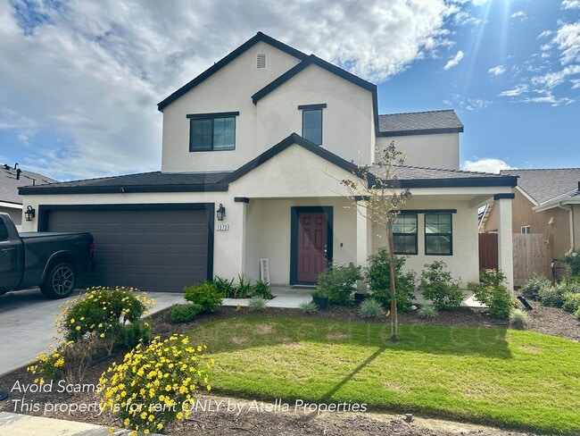 1373 S Autumn Breeze Ct