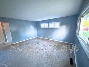 2294 Minnesota Ave in Columbus, OH - Building Photo - Building Photo