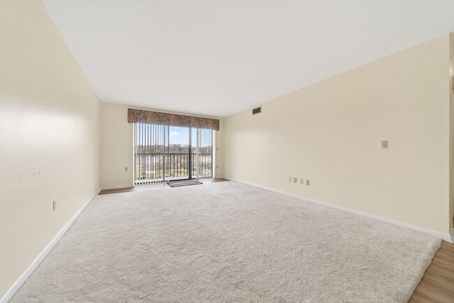 200 Sanders Ferry Rd, Unit 2308 in Hendersonville, TN - Foto de edificio - Building Photo