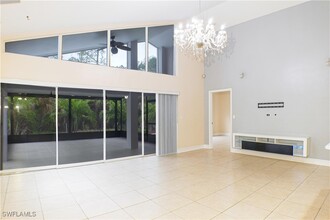 160 Lady Palm Dr in Naples, FL - Building Photo - Building Photo