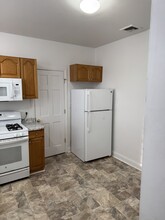 154 Main St, Unit 201 in Matawan, NJ - Building Photo - Building Photo