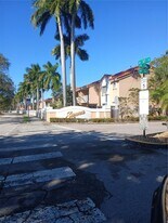 14345 SW 57th Ln in Miami, FL - Building Photo