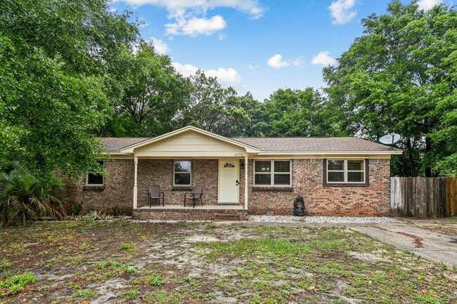 property at 4572 Kelly Ln