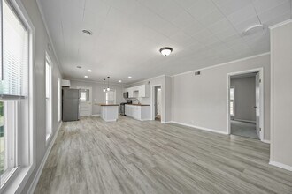 801 W 26th St in Erie, PA - Building Photo - Building Photo