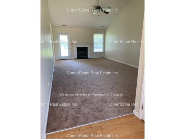 6329 Foxlake Dr in Fayetteville, NC - Building Photo - Building Photo