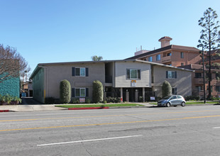 1030 West Olive Ave in Burbank, CA - Building Photo - Building Photo