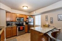 104 Grandview Ct, Unit 104 - 6