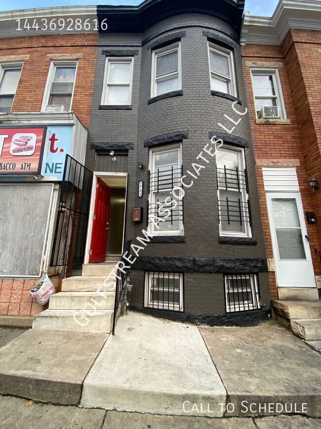 property at 1737 N Payson St