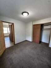 1608 Tippecanoe Dr in Warsaw, IN - Building Photo - Building Photo