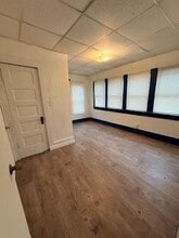 818 W 4th St in Joplin, MO - Building Photo - Building Photo