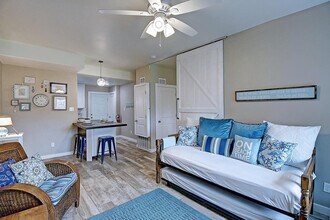 1129 Eleventh St in Port Aransas, TX - Building Photo - Building Photo