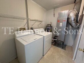218 Lamplighter Cir in Winston-Salem, NC - Building Photo - Building Photo