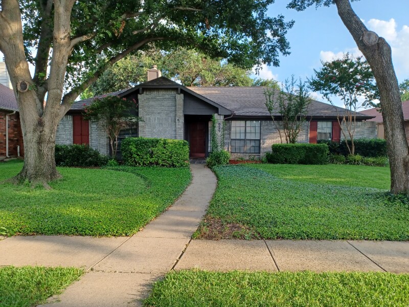 629 Phillips Dr in Coppell, TX - Building Photo