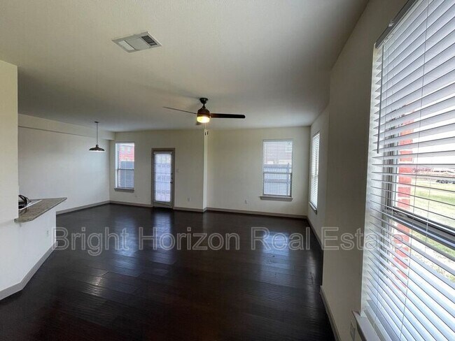 3617 Valley Vista Dr in Hurst, TX - Building Photo - Building Photo