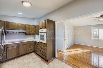 8185 W 54th Pl in Arvada, CO - Building Photo - Building Photo
