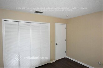 6524 Seafairer Dr in Tampa, FL - Building Photo - Building Photo