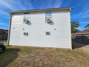 207 Moody St-Unit -2 in Houston, TX - Building Photo - Building Photo