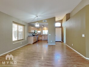 29212 N 22nd Ln in Phoenix, AZ - Building Photo - Building Photo