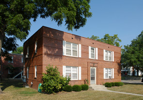 1335 Ida Ave Apartments