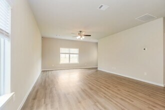 567 Dalloway St in Montgomery, TX - Building Photo - Building Photo