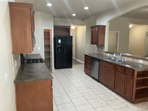 4560 S 204th E Ave in Broken Arrow, OK - Building Photo - Building Photo