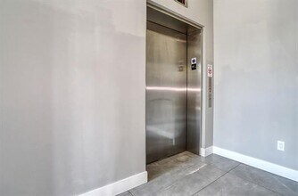 140 Avenue B in Bayonne, NJ - Building Photo - Building Photo