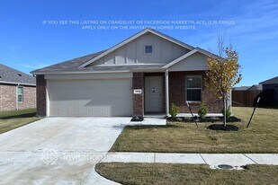 2800 Spring Time Dr in Ennis, TX - Building Photo