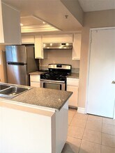 139 Avenida Miramar in San Clemente, CA - Building Photo - Building Photo