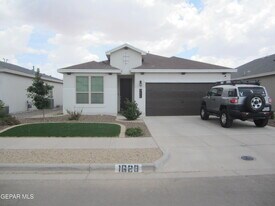 1628 Sam Dominguez in El Paso, TX - Building Photo