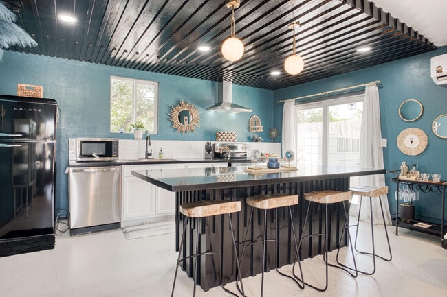 61589 El Reposo St in Joshua Tree, CA - Building Photo - Building Photo