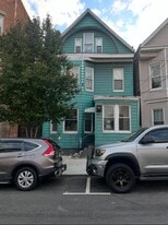 907 18th St in Union City, NJ - Building Photo