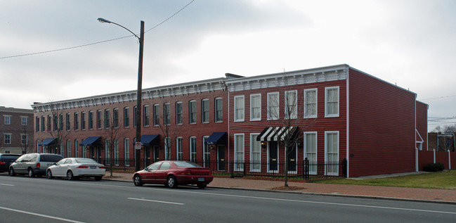 Cary Place in Richmond, VA - Building Photo - Building Photo